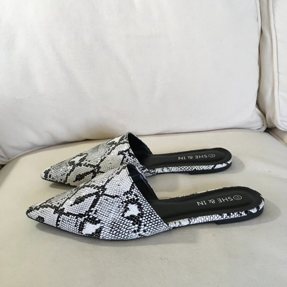 She & In Shoes - She & In Snakeskin Slides NWOT